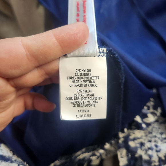 Laura Petites Dress - Picture 8 of 8